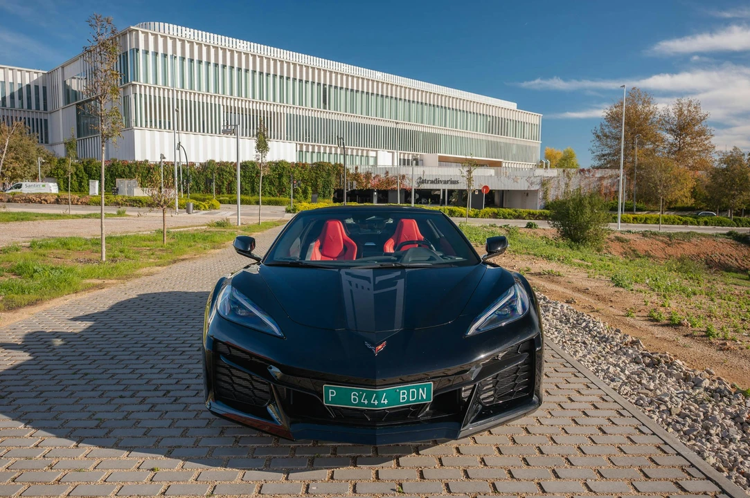 2024 Chevrolet Corvette C8 Z06 - Image 10 of 21