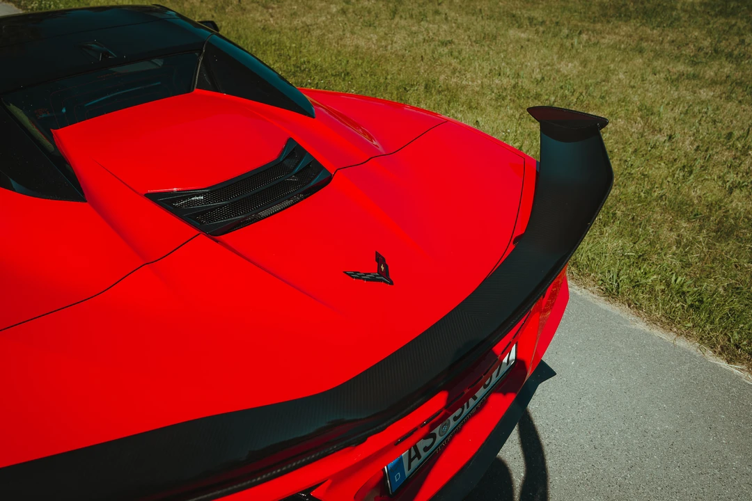 2025 Chevrolet Corvette C8 Z06 - Image 13 of 31