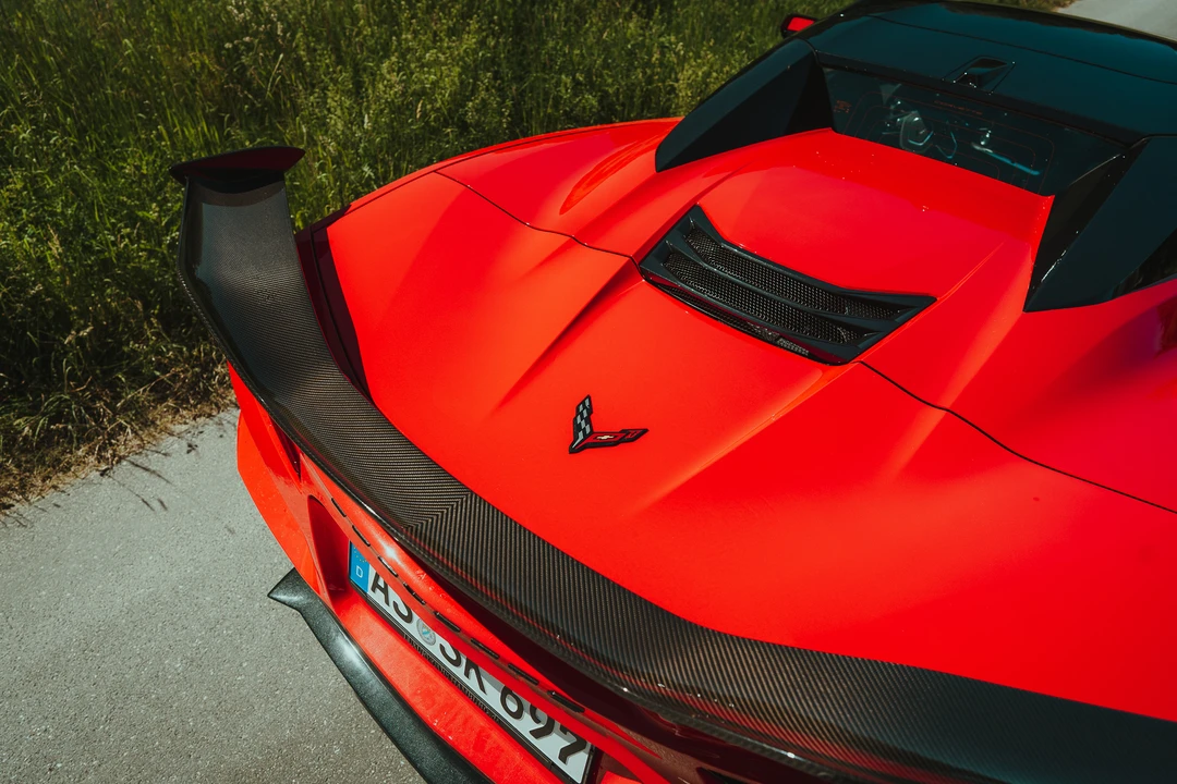 2025 Chevrolet Corvette C8 Z06 - Image 14 of 31