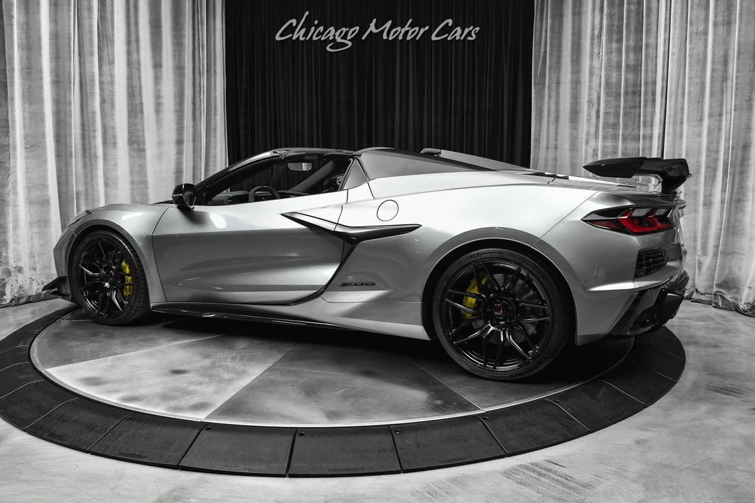 2024 Chevrolet Corvette C8 - Image 3 of 12