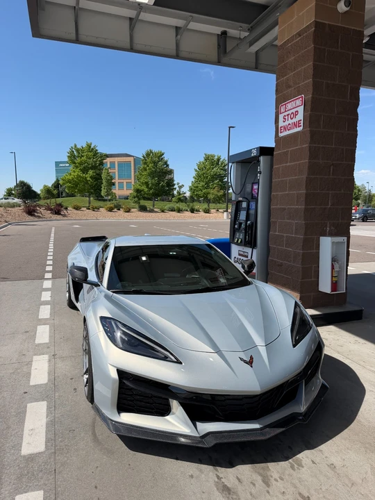 2024 Chevrolet Corvette C8 E-Ray - Image 9 of 22