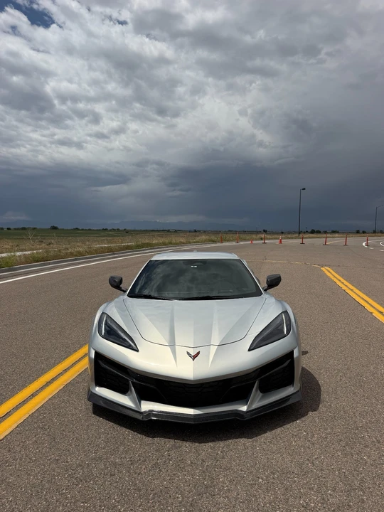 2024 Chevrolet Corvette C8 E-Ray - Image 3 of 21