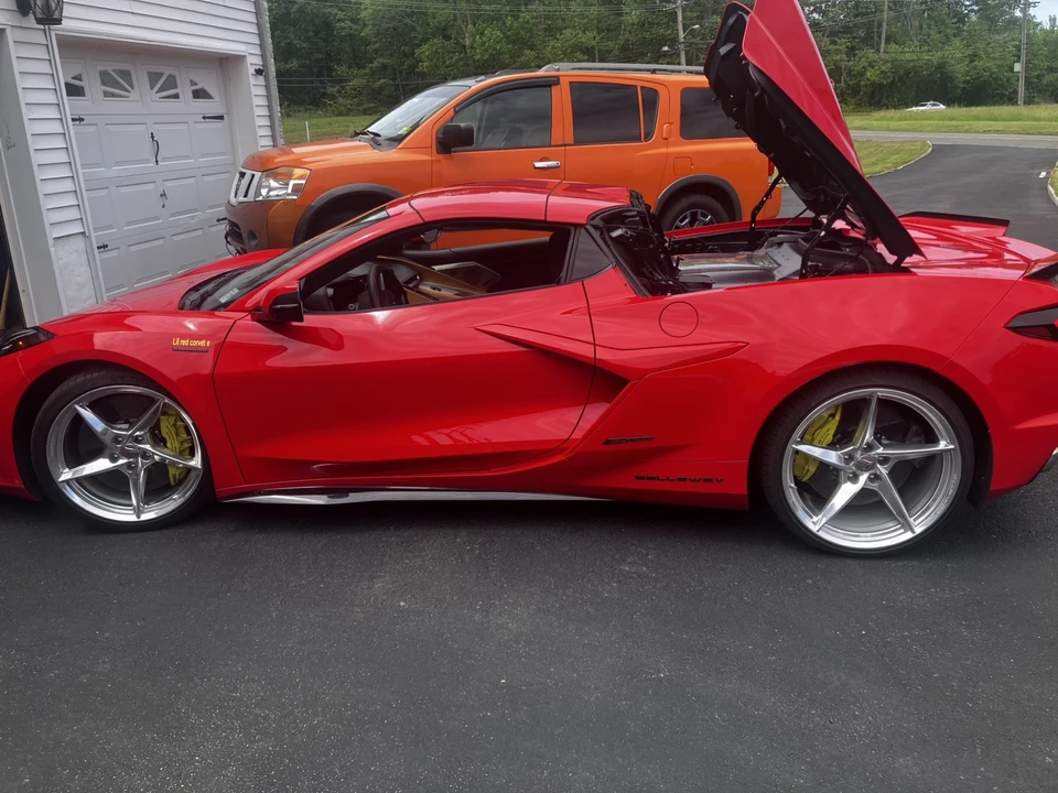 2024 Chevrolet Corvette C8 E-Ray - Image 7 of 17