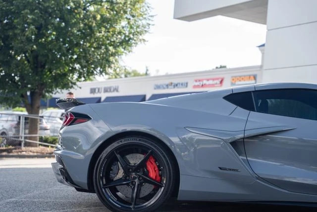 2024 Chevrolet Corvette C8 E-Ray - Image 30 of 31