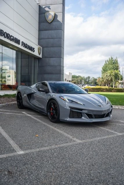2024 Chevrolet Corvette C8 E-Ray - Image 10 of 31