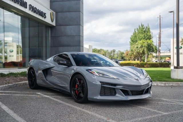 2024 Chevrolet Corvette C8 E-Ray - Image 2 of 31