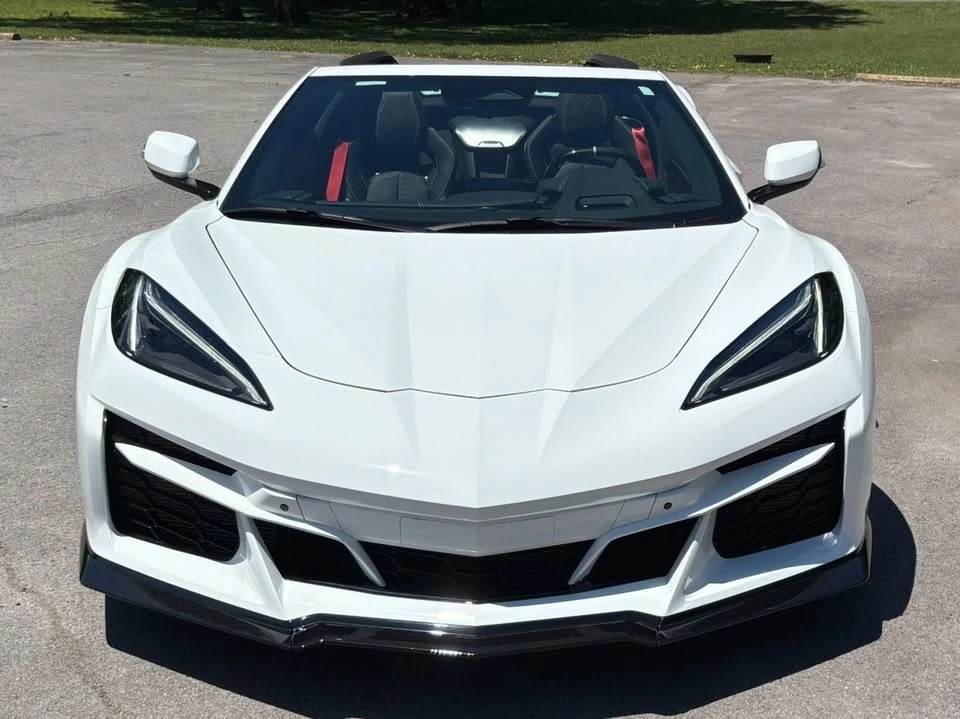 2024 Chevrolet Corvette C8 E-Ray - Image 6 of 20