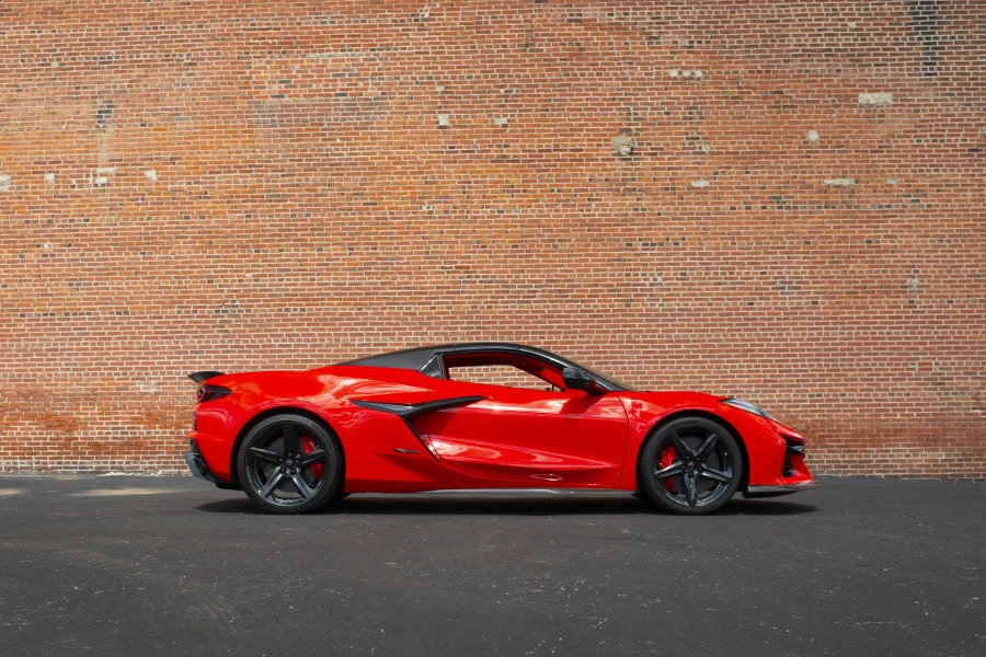 2024 Chevrolet Corvette C8 - Image 18 of 31