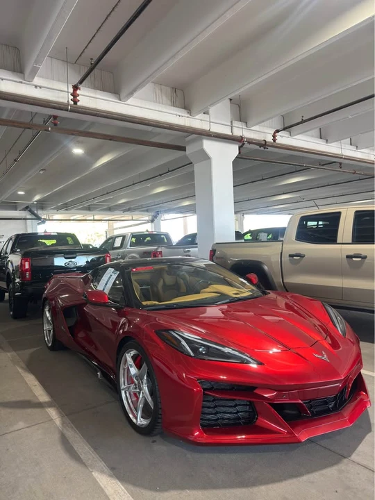 2024 Chevrolet Corvette C8 E-Ray - Image 2 of 5