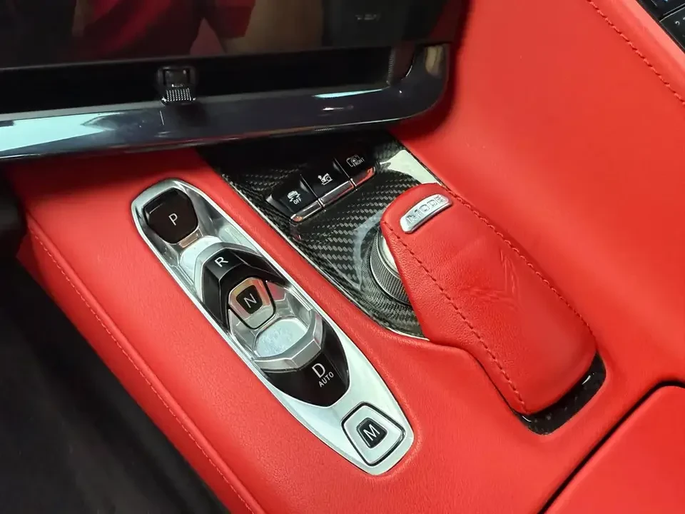 2024 Chevrolet Corvette C8 E-Ray - Image 10 of 10