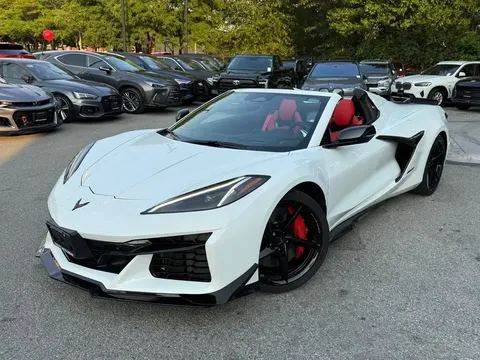 2024 Chevrolet Corvette C8 E-Ray - Image 2 of 10