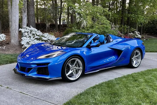 2024 Chevrolet Corvette E-Ray Convertible 3LZ