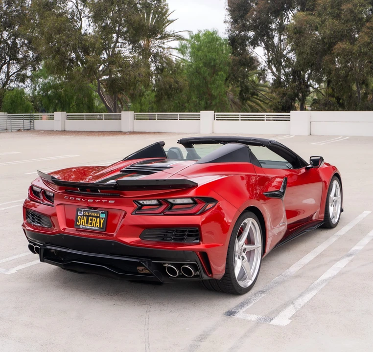 2024 Chevrolet Corvette C8 E-Ray - Image 12 of 31