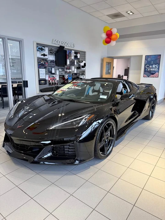 2024 Chevrolet Corvette C8 E-Ray - Image 1 of 2