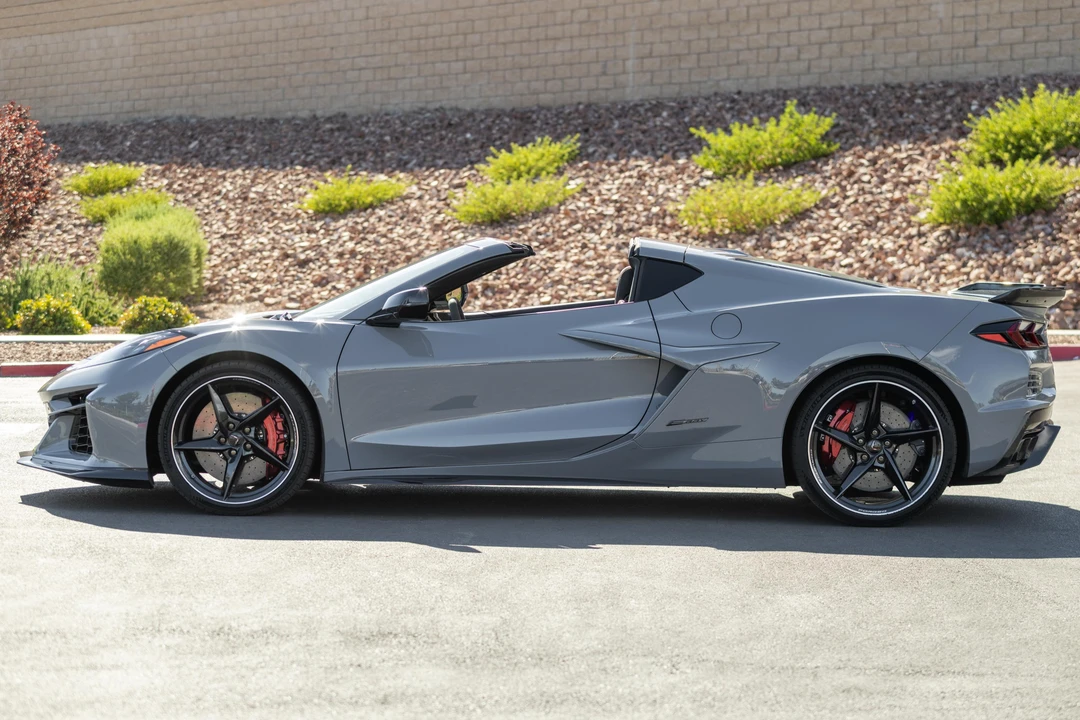 2024 Chevrolet Corvette C8 - Image 3 of 31