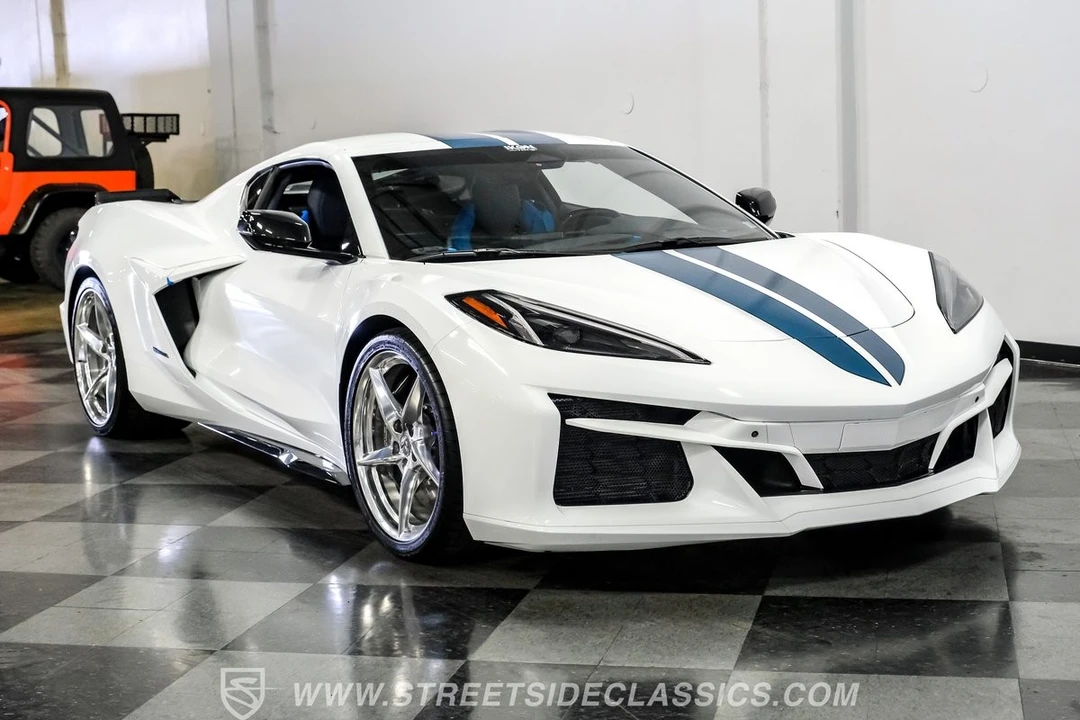 2024 Chevrolet Corvette C8 - Image 16 of 21