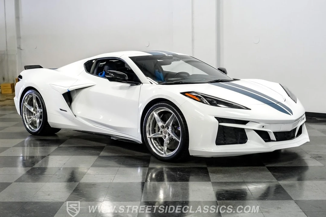 2024 Chevrolet Corvette C8 - Image 16 of 21