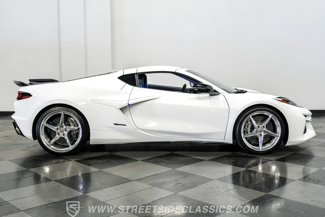 2024 Chevrolet Corvette C8 - Image 14 of 21