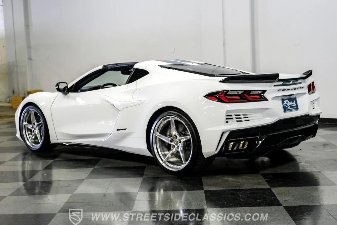 2024 Chevrolet Corvette C8 - Image 9 of 12