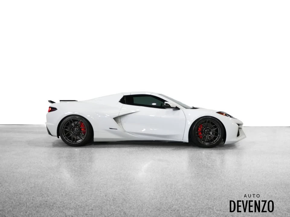 2024 Chevrolet Corvette C8 E-Ray - Image 2 of 19