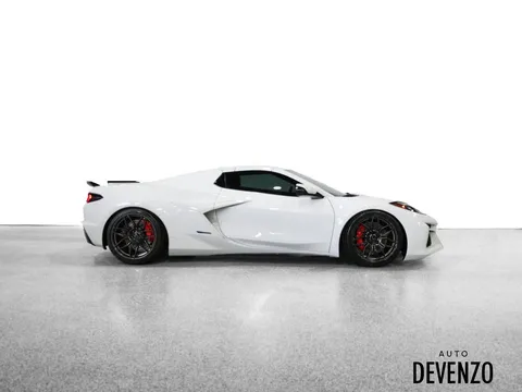 2024 Chevrolet Corvette C8 E-Ray - Image 2 of 19