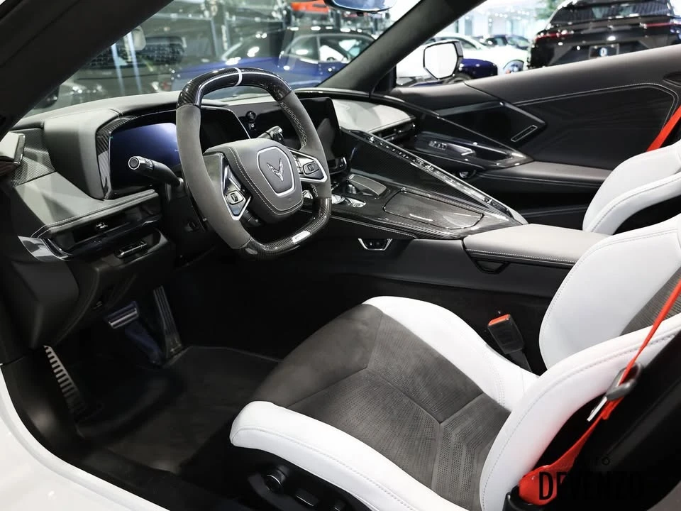 2024 Chevrolet Corvette C8 E-Ray - Image 11 of 19