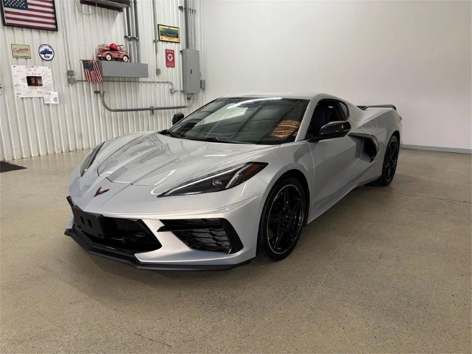 2024 Chevrolet Corvette C8 - Image 2 of 31