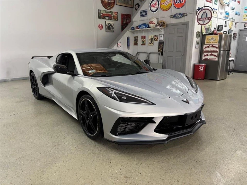 2024 Chevrolet Corvette C8 - Image 4 of 31