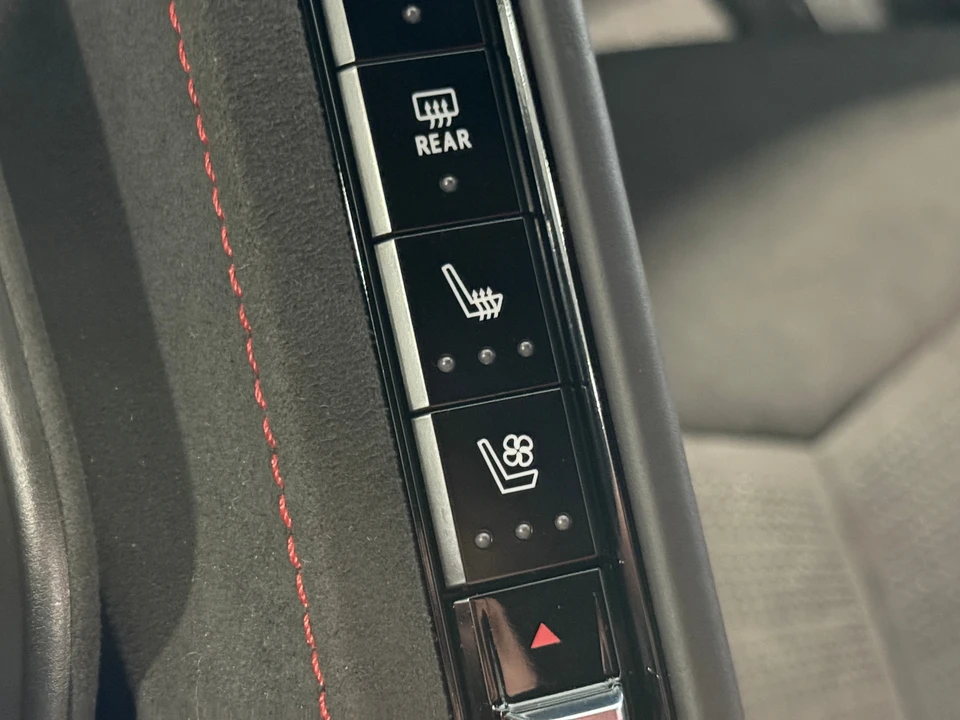 2024 Chevrolet Corvette C8 - Image 16 of 31