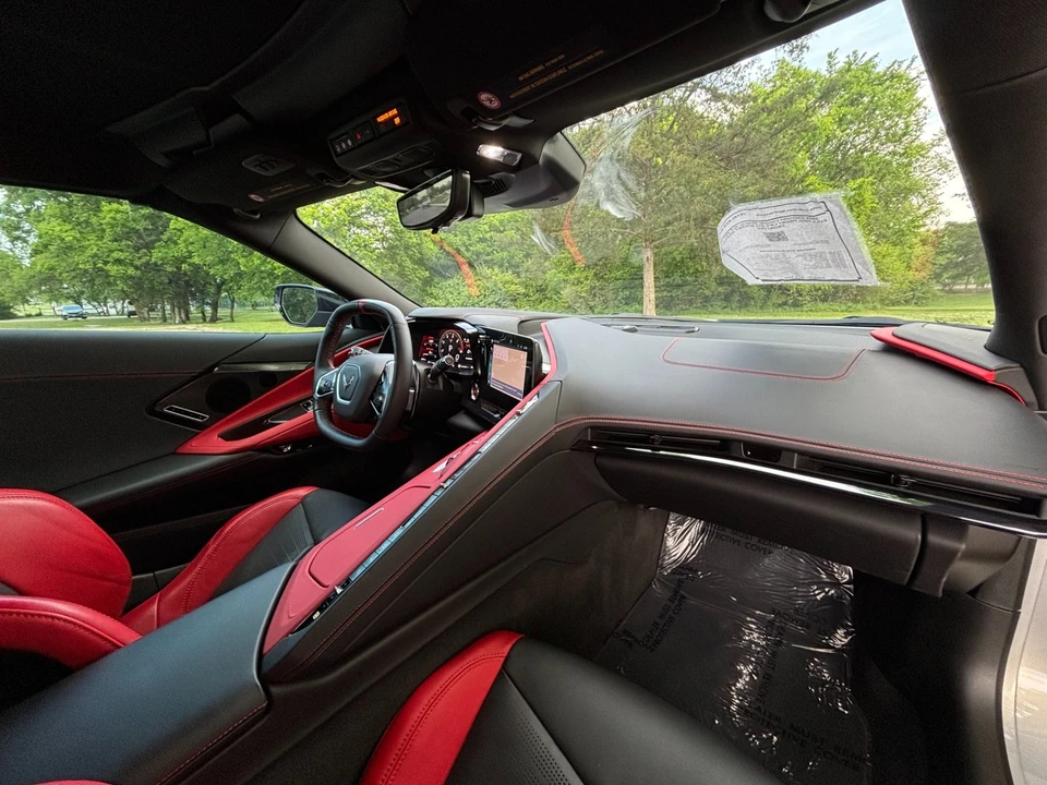 2024 Chevrolet Corvette C8 - Image 18 of 31