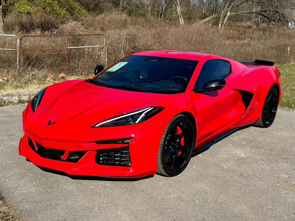 2024 Chevrolet Corvette C8 - Image 2 of 12