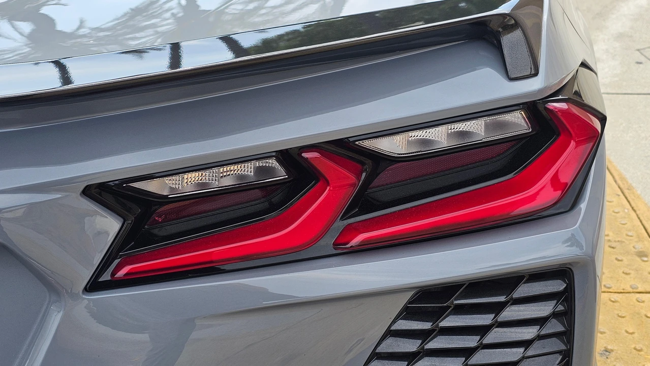 2024 Chevrolet Corvette C8 - Image 27 of 31