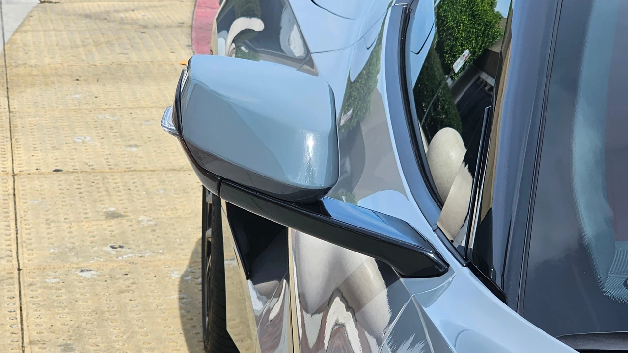 2024 Chevrolet Corvette C8 - Image 28 of 31