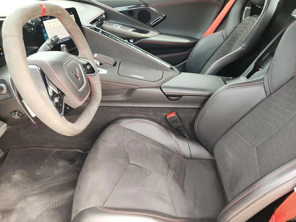 2024 Chevrolet Corvette C8 - Image 6 of 15