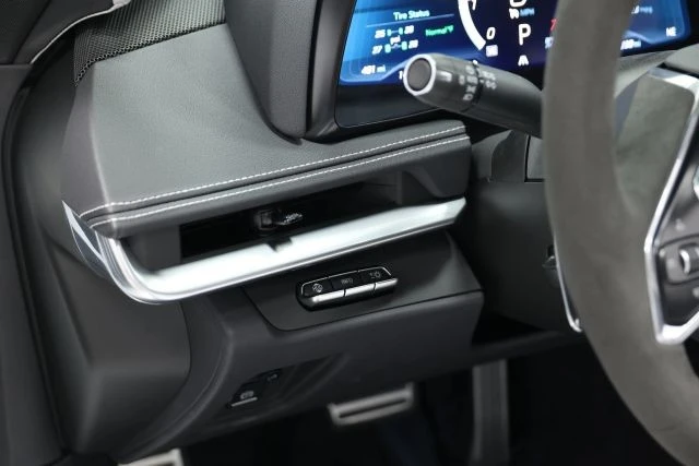 2024 Chevrolet Corvette C8 - Image 25 of 31