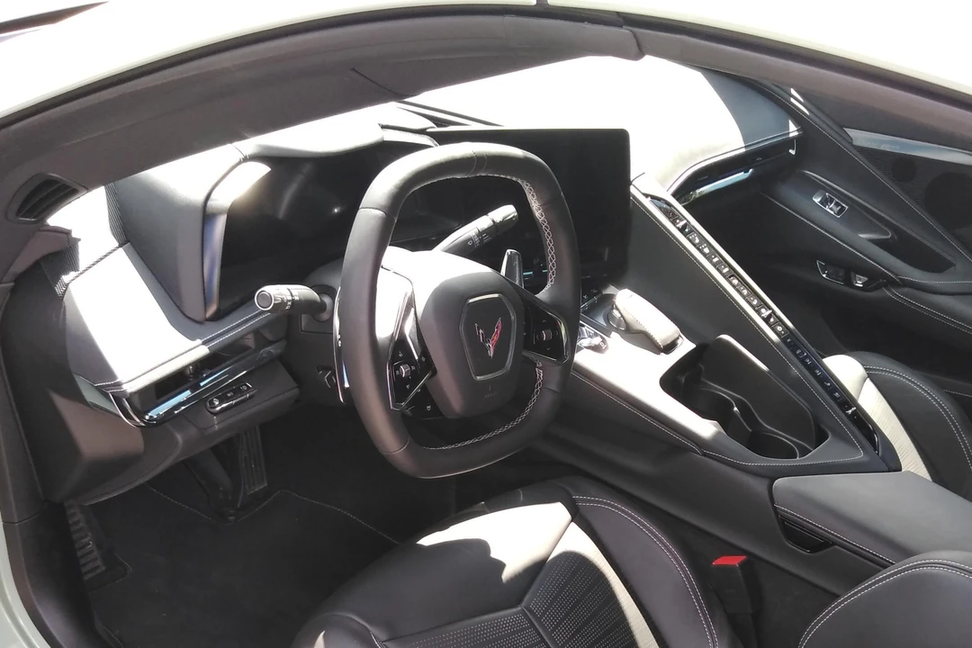 2024 Chevrolet Corvette C8 - Image 19 of 31
