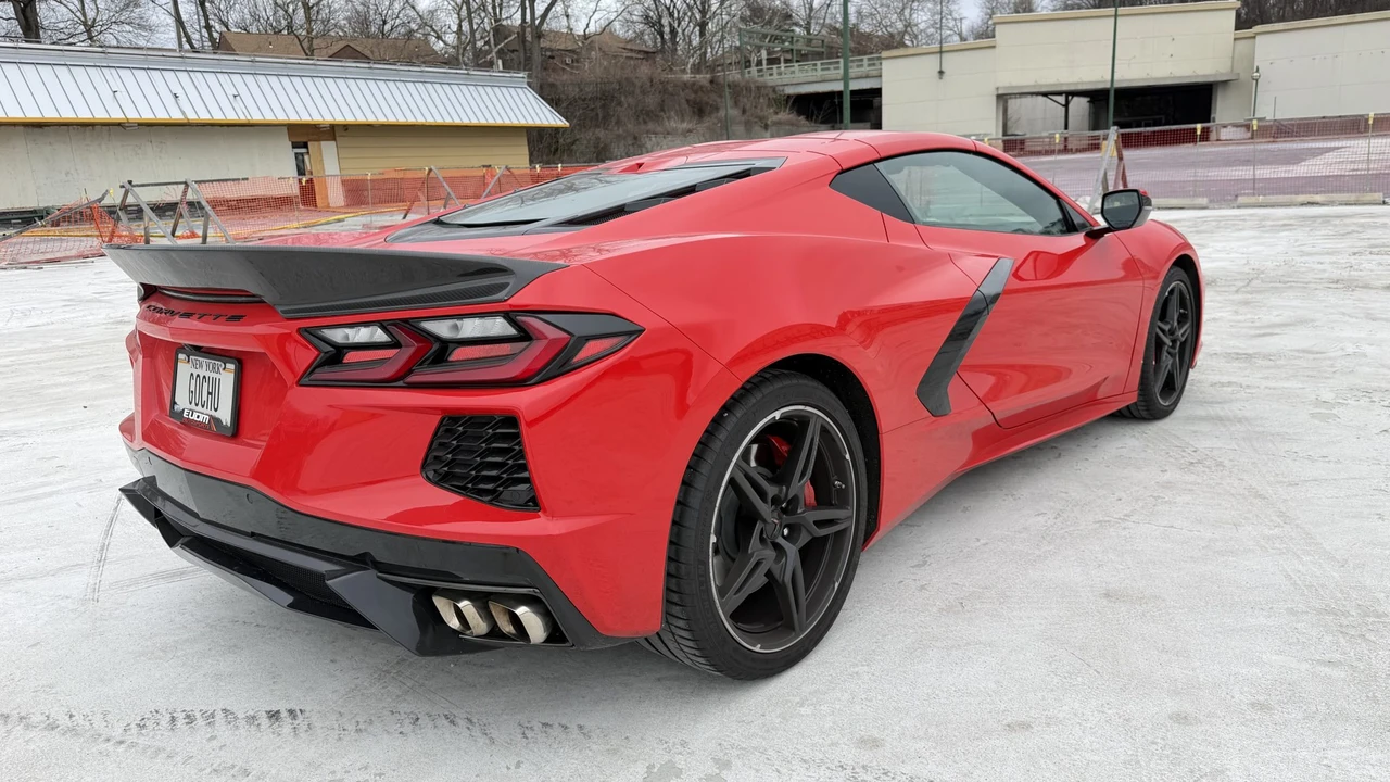 2024 Chevrolet Corvette C8 - Image 14 of 31
