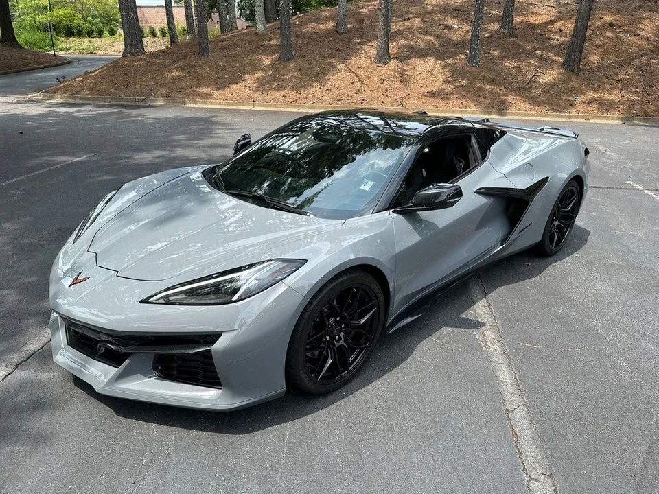 2024 Chevrolet Corvette C8 Z06 - Image 11 of 24
