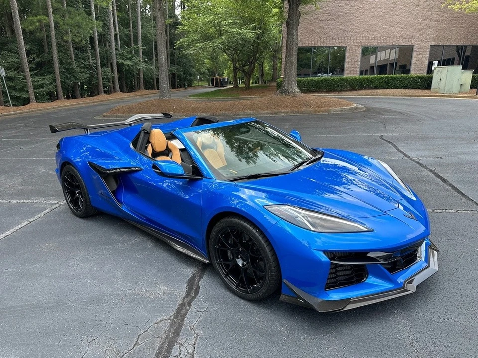 2024 Chevrolet Corvette C8 Z06 - Image 8 of 24