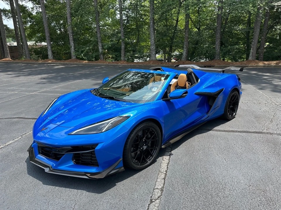 2024 Chevrolet Corvette C8 Z06 - Image 3 of 24