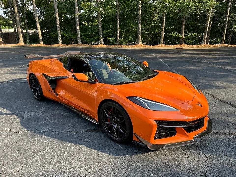 2024 Chevrolet Corvette C8 Z06 - Image 14 of 24