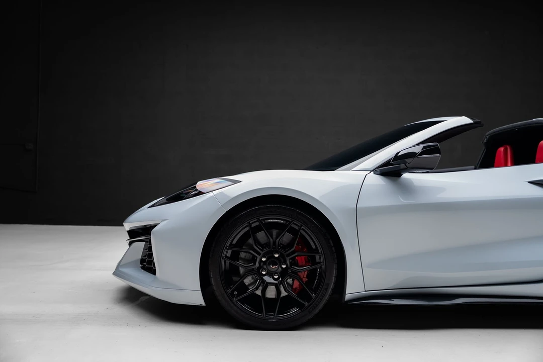 2024 Chevrolet Corvette C8 Z06 - Image 20 of 31