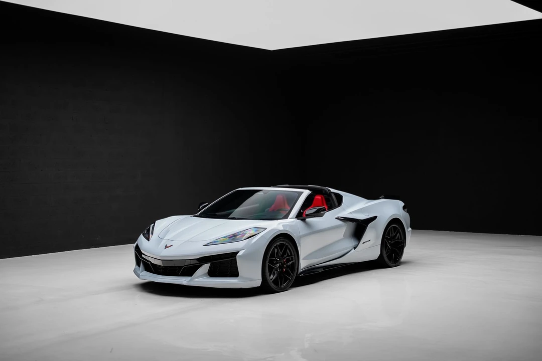 2024 Chevrolet Corvette C8 Z06 - Image 6 of 31