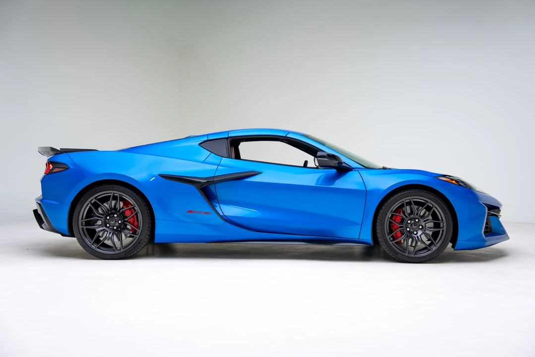 2024 Chevrolet Corvette C8 Z06 - Image 3 of 21
