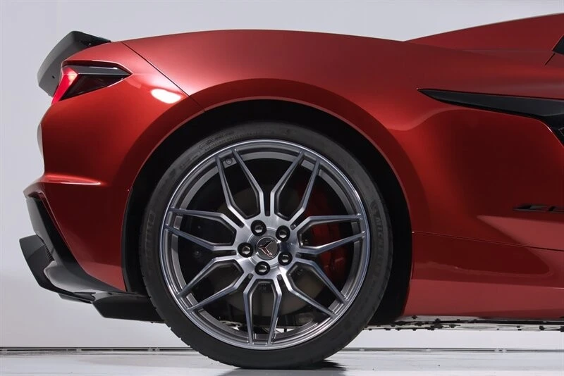 2024 Chevrolet Corvette C8 Z06 - Image 16 of 31