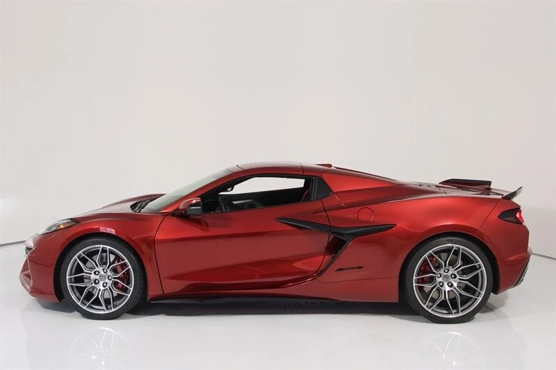 2024 Chevrolet Corvette C8 Z06 - Image 5 of 31