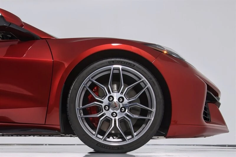 2024 Chevrolet Corvette C8 Z06 - Image 17 of 31