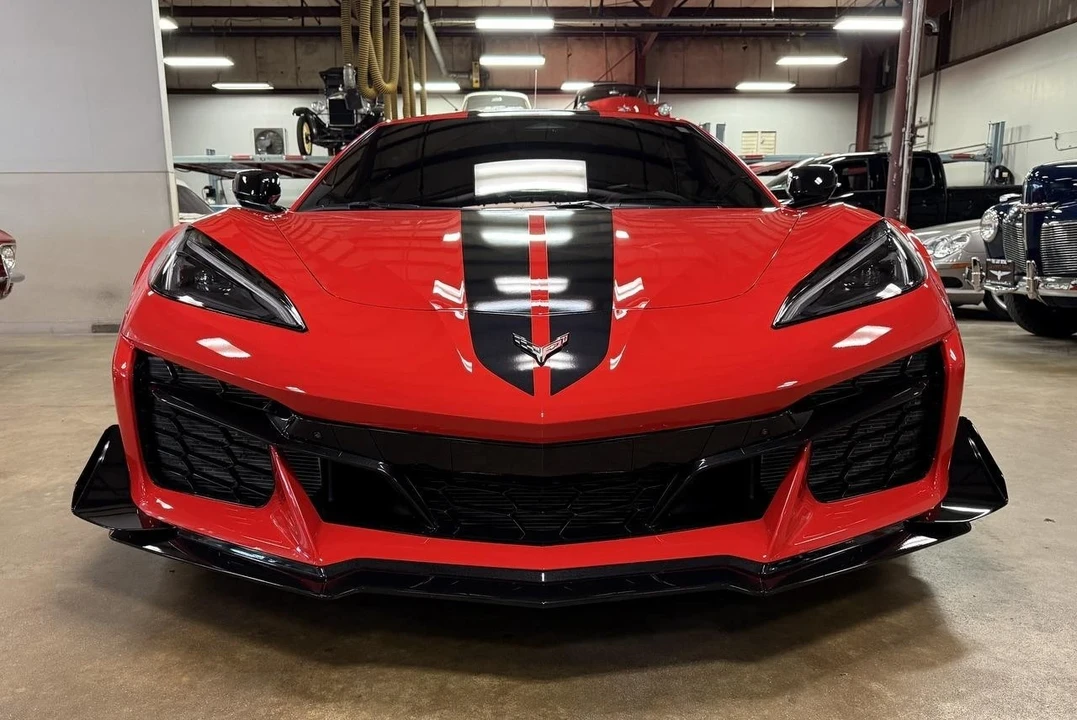 2024 Chevrolet Corvette C8 Z06 - Image 2 of 12