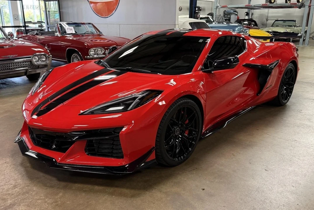 2024 Chevrolet Corvette C8 Z06 - Image 3 of 12