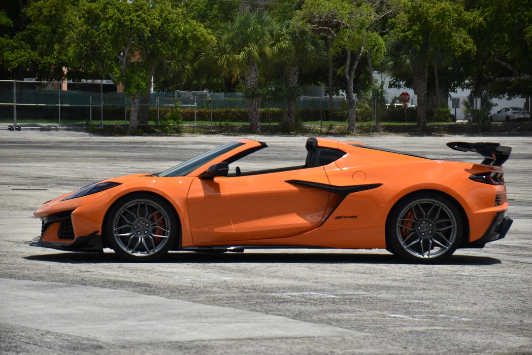 2024 Chevrolet Corvette C8 Z06 - Image 10 of 26